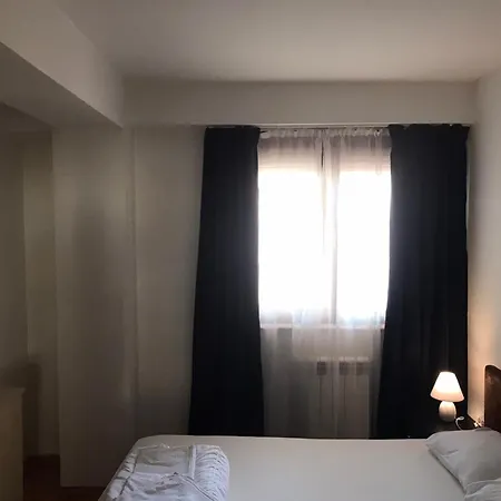 Апартаменти First Choice Скоп'є